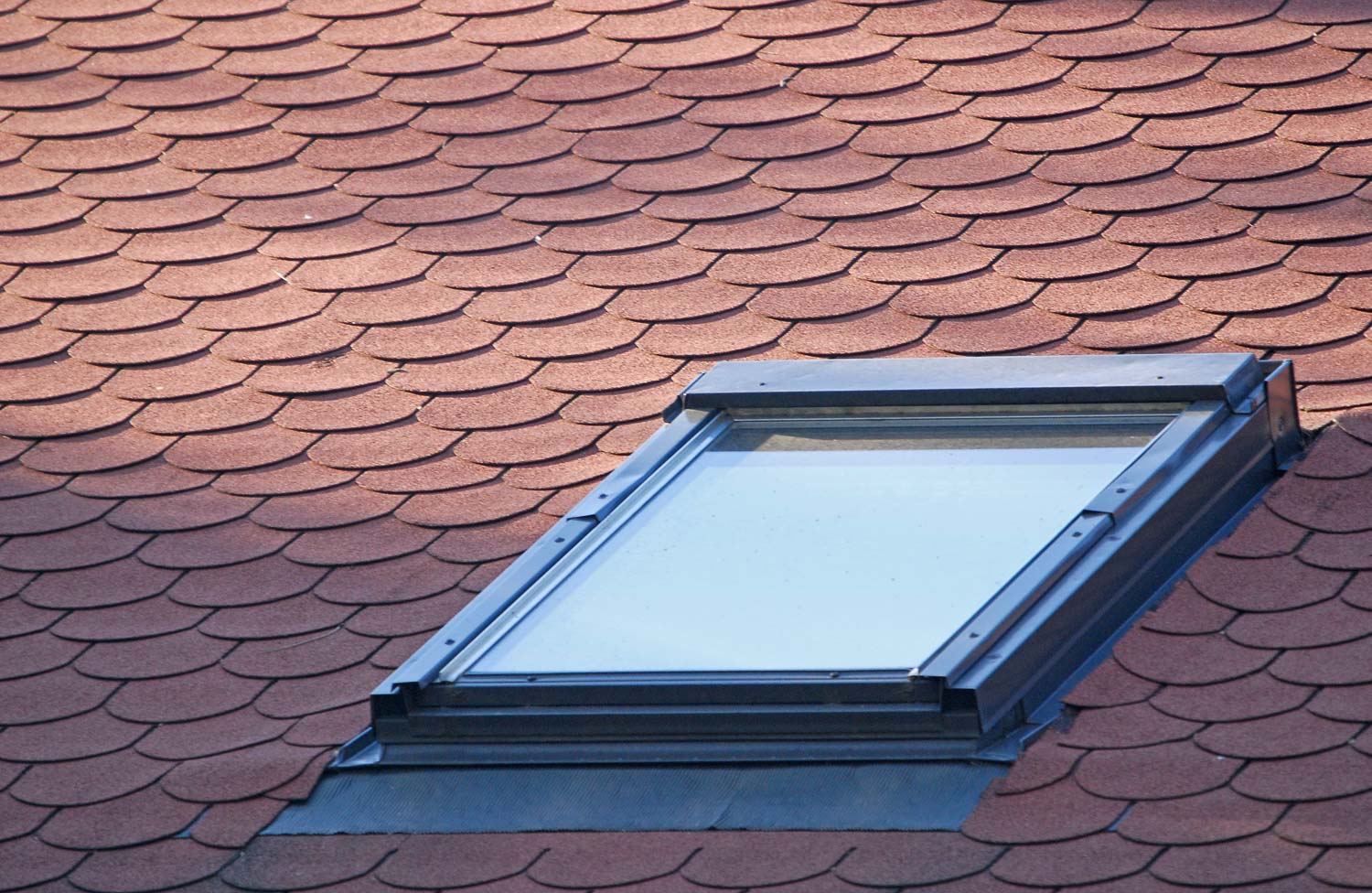 Installateur de Vélux et fenêtre à Genève Installateur de Vélux et fenêtre à Genève